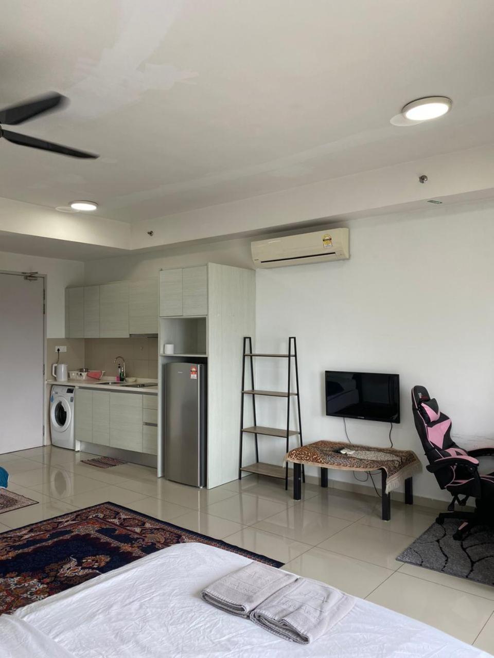 Host Assist Homestay By Ha I-City Shah Alam Esterno foto